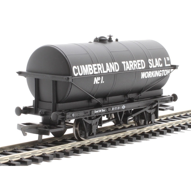 Hornby 20T Tank Wagon Cumberland Tarred Slag