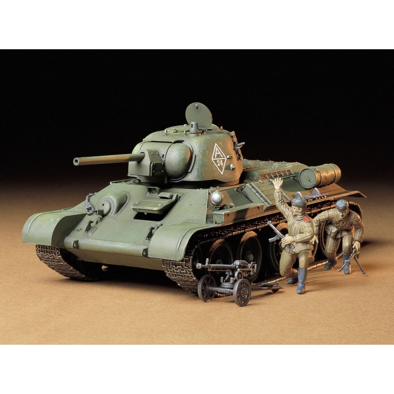 Tamiya 1:35 Russian T34/76 Tank ChTZ Version 1943 Production