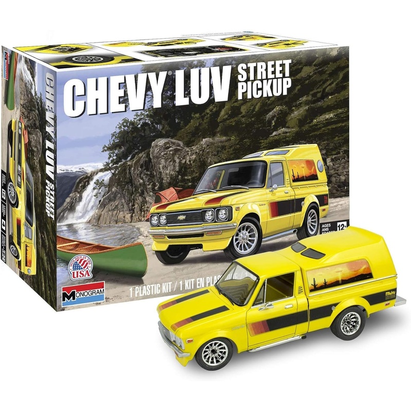 REVELL 85-4493 1/24 Chevy LUV Street Pickup Truck