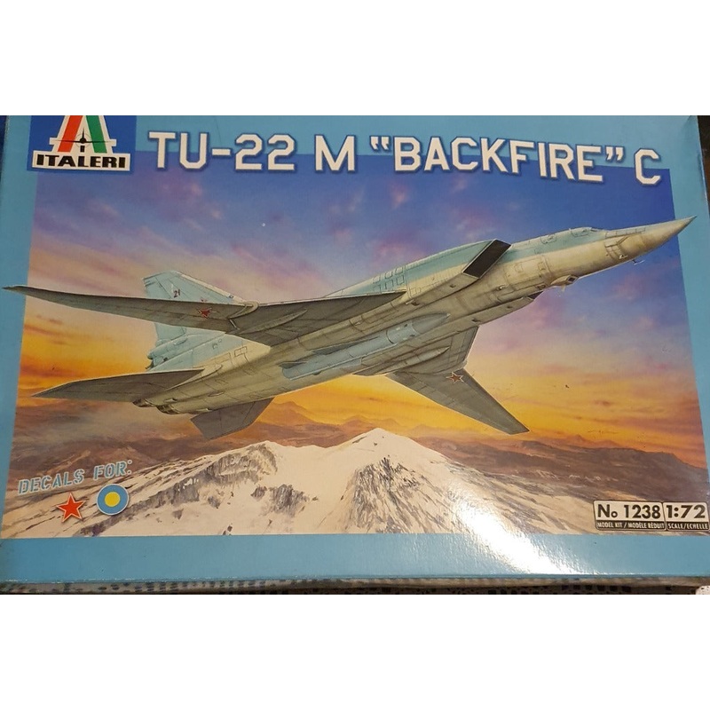 ITALERI 1238 *DISC Tu-22 M ''Backfire'' C