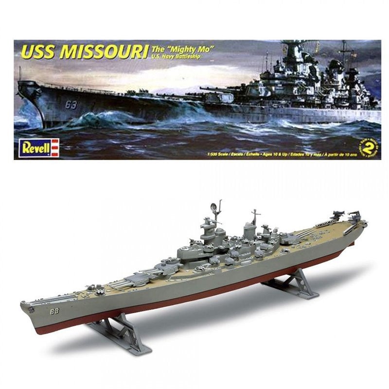 REVELL 85-0301 1/535 USS Missouri Battleship Mighty Mo
