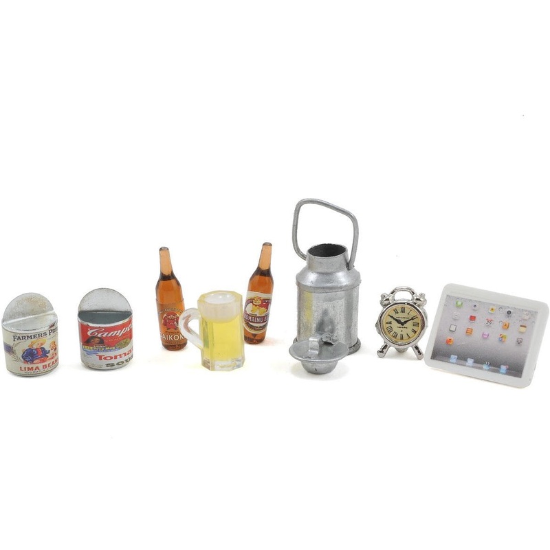 YEAH RACING YA-0365 Scale Crawler Camping Set w/Beer Bottle, Jug, iPad, Tin Cans, Clock