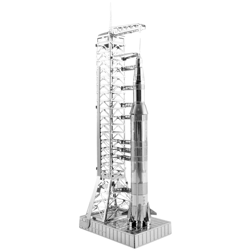 Metal Earth - Apollo Saturn V (w/ Gantry)