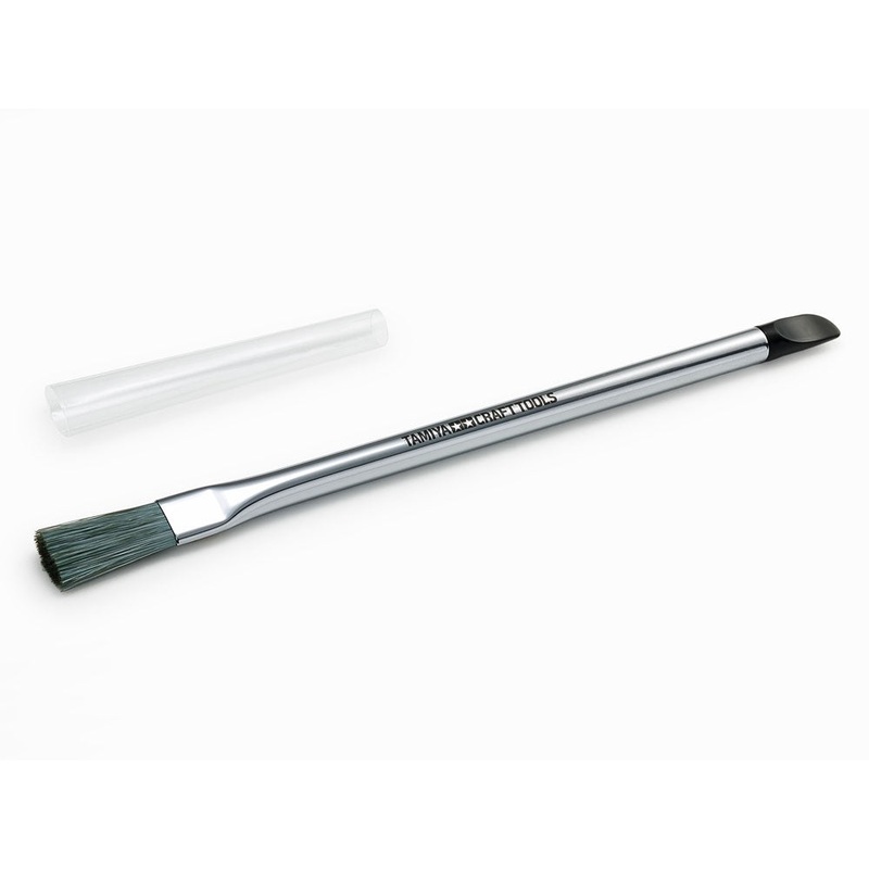 Tamiya - Mini 4WD Cleaning Brush (w/ Sticker Applicator)