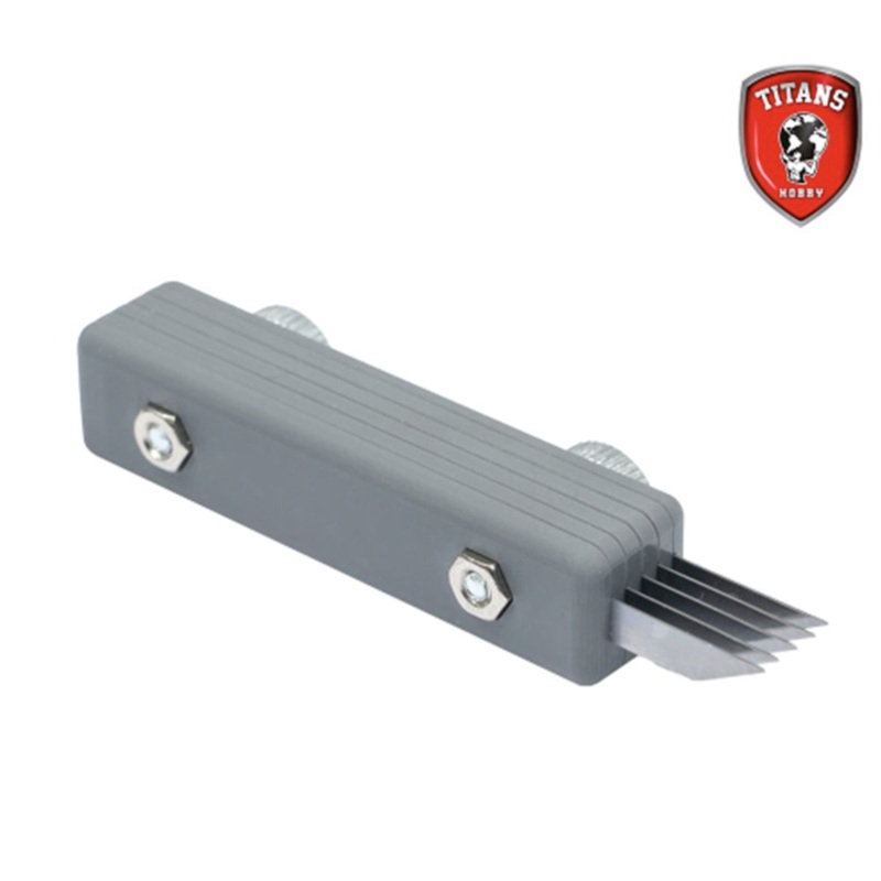 Titans - Special Model Brick Graver for 1/35 Scale