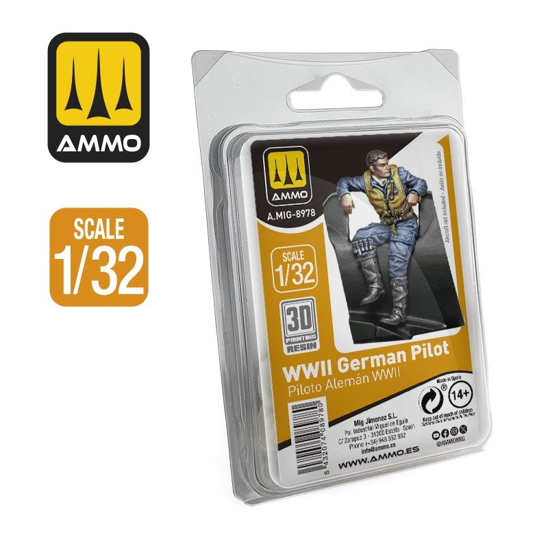 AMMO - 1/32 WWII German Pilot
