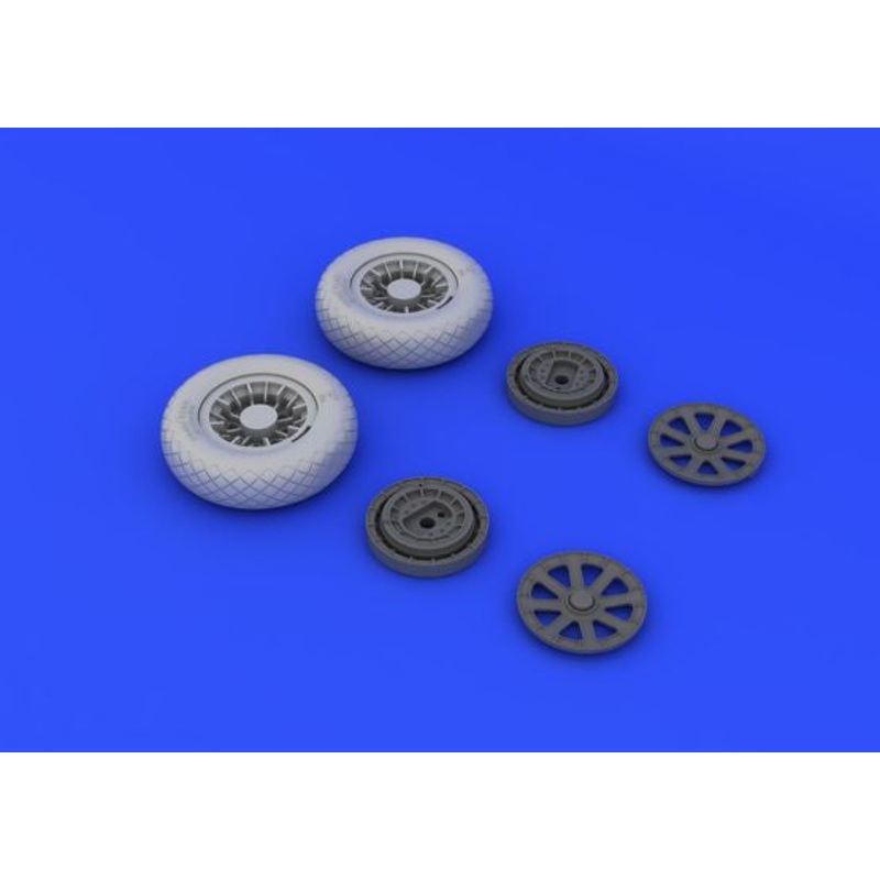 Eduard - 1/32 F4U-1 Wheels Diamond Pattern Brassin set (for Tamiya) 632052