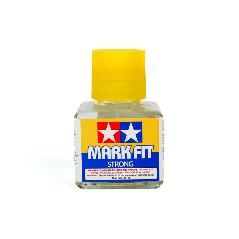 Tamiya - Mark Fit (Strong) Decal Setting
