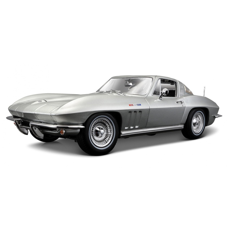 Maisto - 1/18 Chevrolet Corvette Coupe 1965