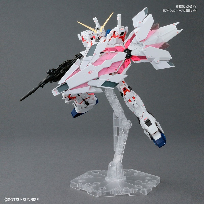 Bandai RG Unicorn Gundam (Bande Dessinee Ver.)