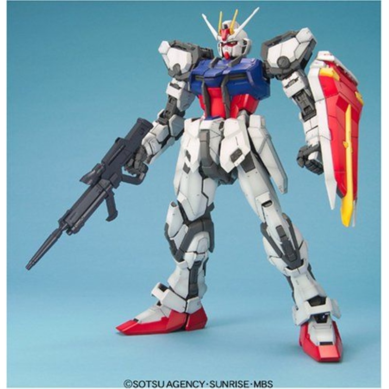 Bandai PG STRIKE GUNDAM